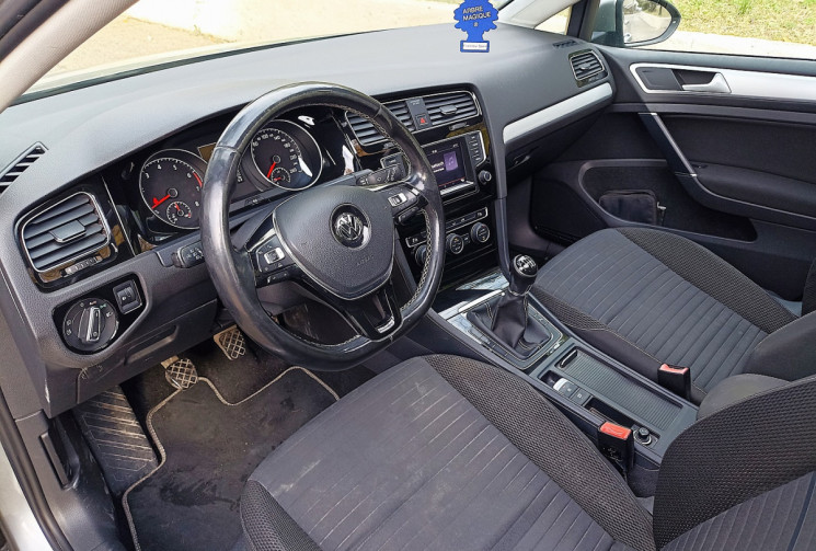 Volkswagen Golf 7 VII - 1.2 TSI 105CH - CUP - RADARS - TOIT OUVRANT - ACC - SUIVI VW