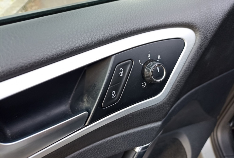 Volkswagen Golf 7 VII - 1.2 TSI 105CH - CUP - RADARS - TOIT OUVRANT - ACC - SUIVI VW