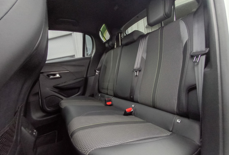 Peugeot 208  GT Line PureTech 100 S&S BVM6 *Distri Faite*