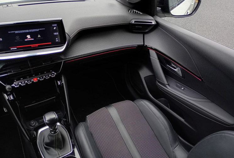 Peugeot 208  GT Line PureTech 100 S&S BVM6 *Distri Faite*