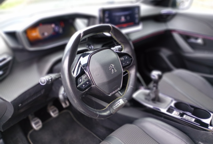 Peugeot 208  GT Line PureTech 100 S&S BVM6 *Distri Faite*