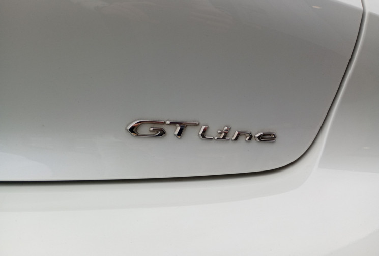 Peugeot 208  GT Line PureTech 100 S&S BVM6 *Distri Faite*