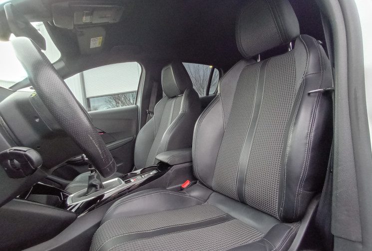 Peugeot 208  GT Line PureTech 100 S&S BVM6 *Distri Faite*