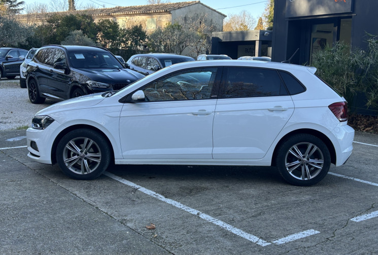 Volkswagen Polo VI 1.0 TSI DSG7 95 United Carplay / Android auto / Bluetooth