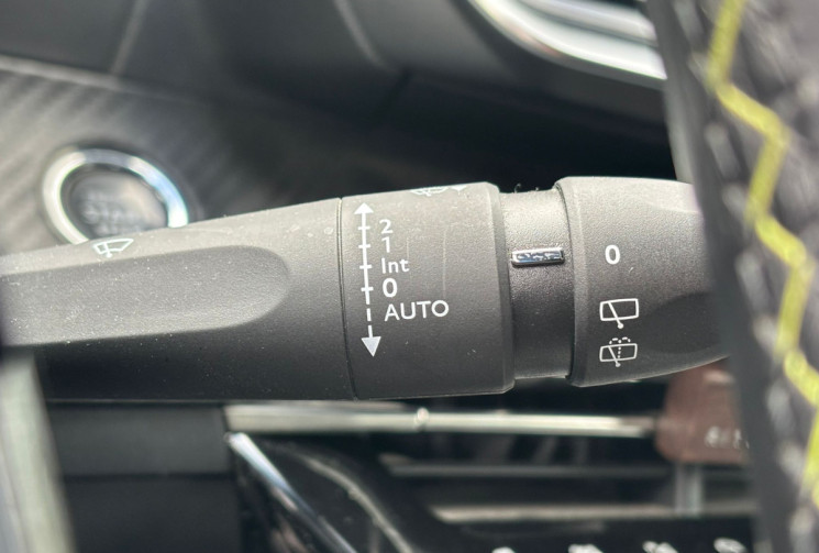 Peugeot 208 Electrique 50 kWh 136ch GT / 1ère main