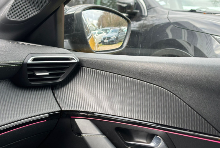 Peugeot 208 Electrique 50 kWh 136ch GT / 1ère main