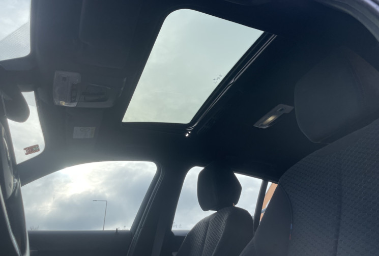 BMW Série 1  118iA 136ch M Sport 5p