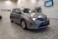 Toyota AURIS  1.8 VVT-i HSD 136h Dynamic 15P 5p ct ok 
