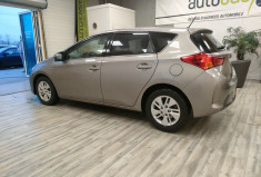Toyota AURIS  1.8 VVT-i HSD 136h Dynamic 15P 5p ct ok 