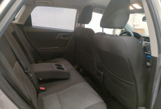 Toyota AURIS  1.8 VVT-i HSD 136h Dynamic 15P 5p ct ok 