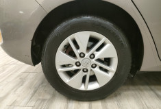 Toyota AURIS  1.8 VVT-i HSD 136h Dynamic 15P 5p ct ok 