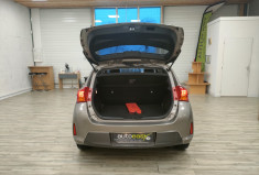 Toyota AURIS  1.8 VVT-i HSD 136h Dynamic 15P 5p ct ok 