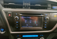 Toyota AURIS  1.8 VVT-i HSD 136h Dynamic 15P 5p ct ok 