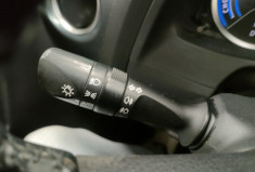 Toyota AURIS  1.8 VVT-i HSD 136h Dynamic 15P 5p ct ok 