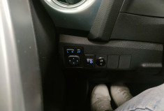 Toyota AURIS  1.8 VVT-i HSD 136h Dynamic 15P 5p ct ok 