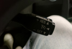 Toyota AURIS  1.8 VVT-i HSD 136h Dynamic 15P 5p ct ok 