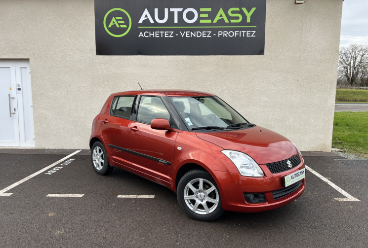 Suzuki Swift III 1.3 i 16V 4x4 93 cv GLX