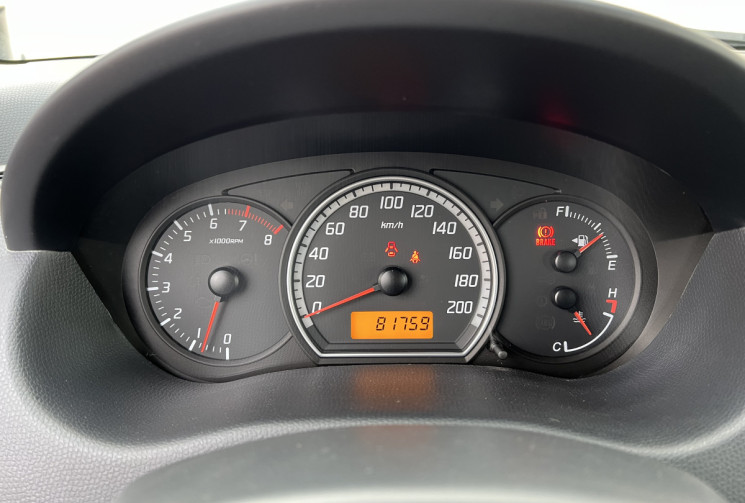 Suzuki Swift III 1.3 i 16V 4x4 93 cv GLX