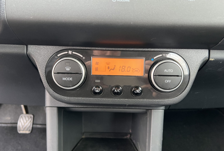 Suzuki Swift III 1.3 i 16V 4WD 93 cv GLX