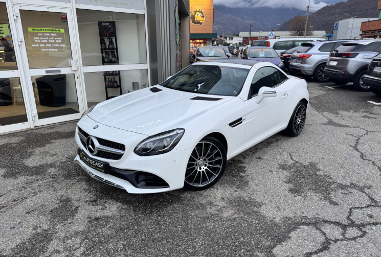 Mercedes SLC 300 2.0i turbo 245 9G-TRONIC Fascination
