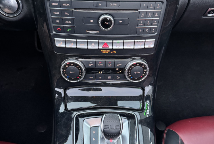 Mercedes SLC 300 2.0i turbo 245 9G-TRONIC Fascination