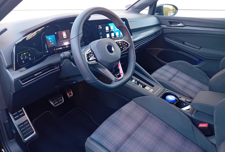 Volkswagen Golf 8 VIII GTI 2.0 TSI 245ch DSG 7 - Superbe état - 