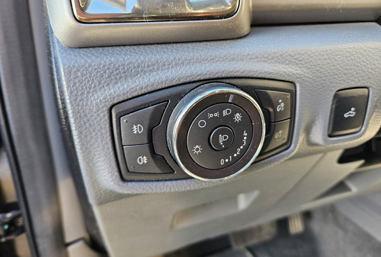 Ford Ranger III DOUBLE CABINE 3.2 200 LIMITED BVA6