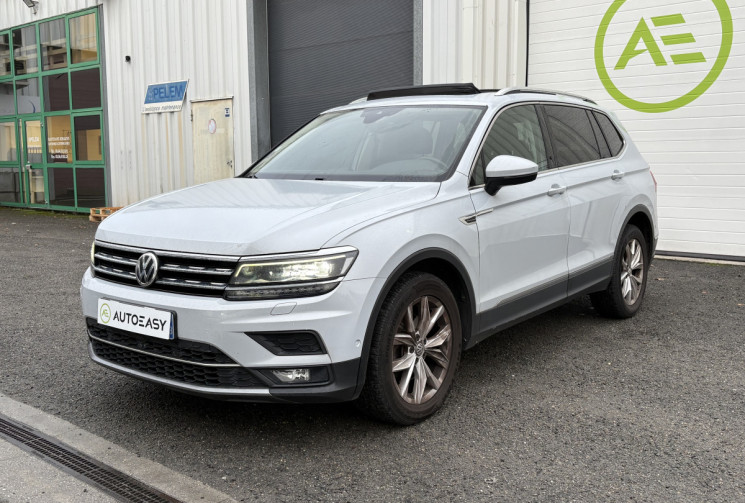 Volkswagen Tiguan Carat 7 places 2.0 TDI 150cv * Toit Ouvrant * Caméra 360 * Carplay * Hayon Elec