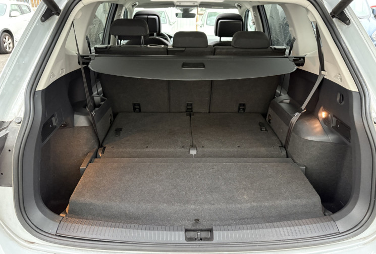 Volkswagen TIGUAN ALLSPACE Carat 2.0 TDI 150cv * Toit Ouvrant * Caméra 360 * Carplay * 7 places