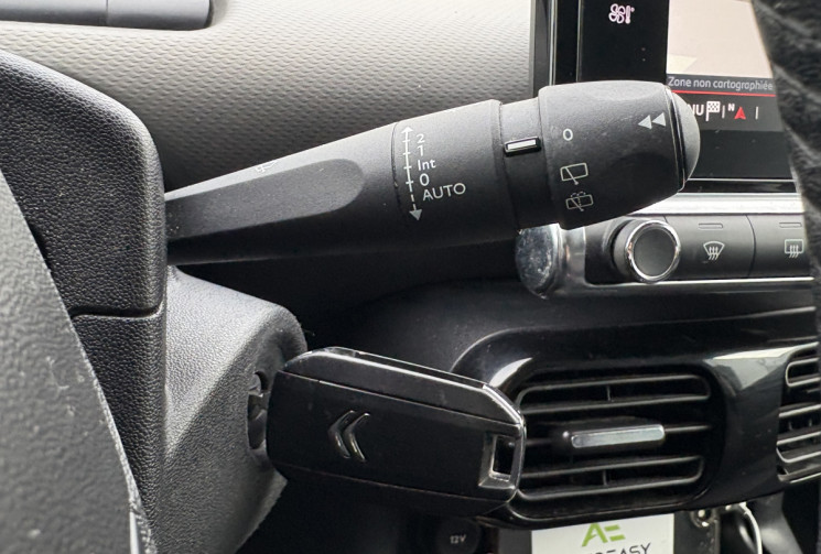 Citroën C4 CACTUS FEEL Business 1.5 BlueHdi 100cv * Caméra * Carplay