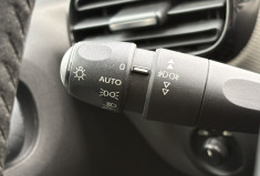 Citroën C4 CACTUS FEEL Business 1.5 BlueHdi 100cv * Caméra * Carplay