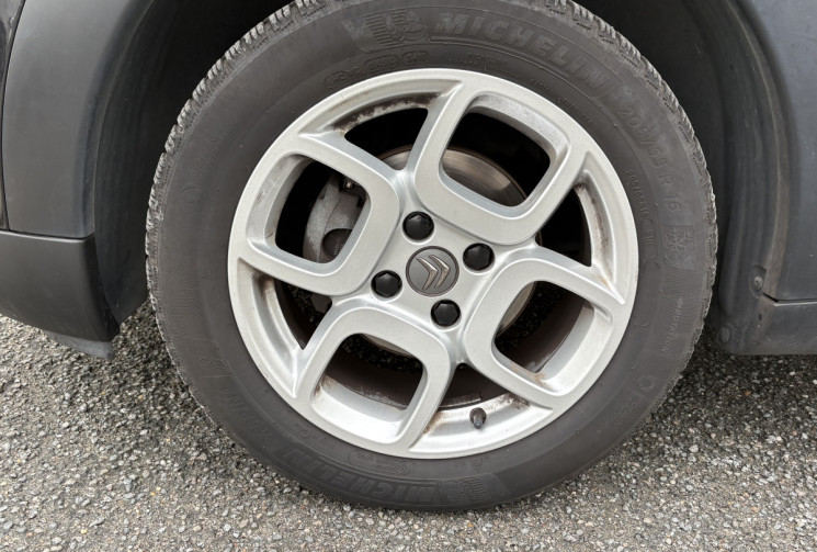 Citroën C4 CACTUS FEEL Business 1.5 BlueHdi 100cv * Caméra * Carplay