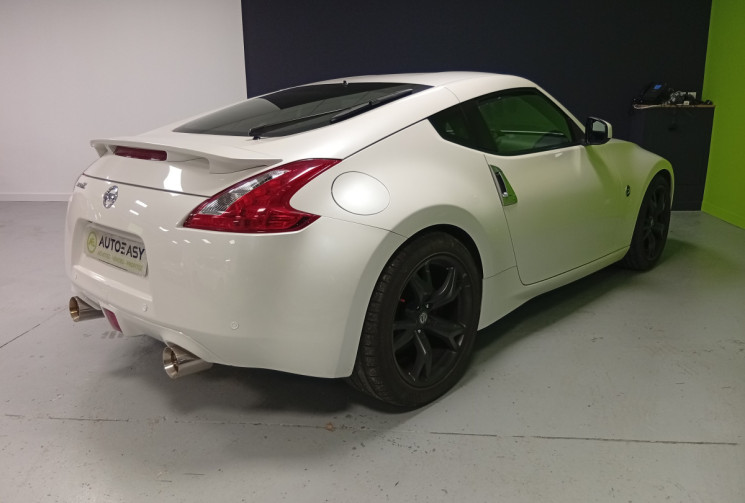 Nissan 370 Z 3.7 V6 328 CV 