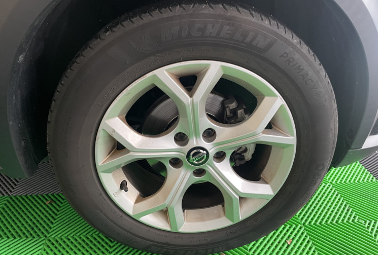 Nissan Juke II (F16) 1.0 DIG-T 117ch N-Connecta 1er Main Entretiens full Nissan 