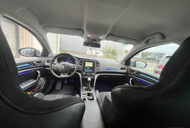 Renault Megane IV GT Line 1.2 TCe 130cv Bleu Iron