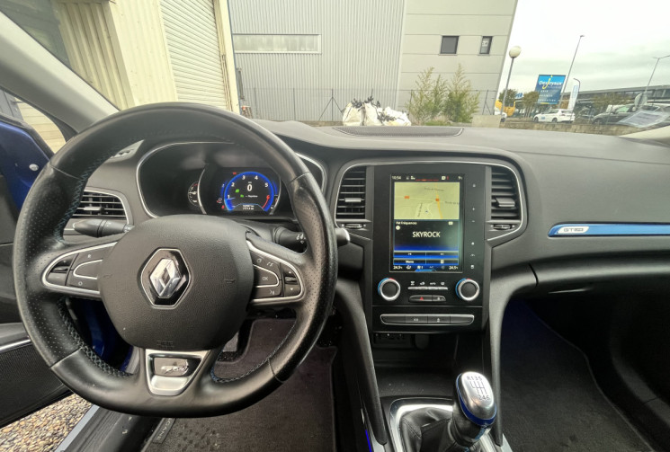Renault Megane IV GT Line 1.2 TCe 130cv Bleu Iron