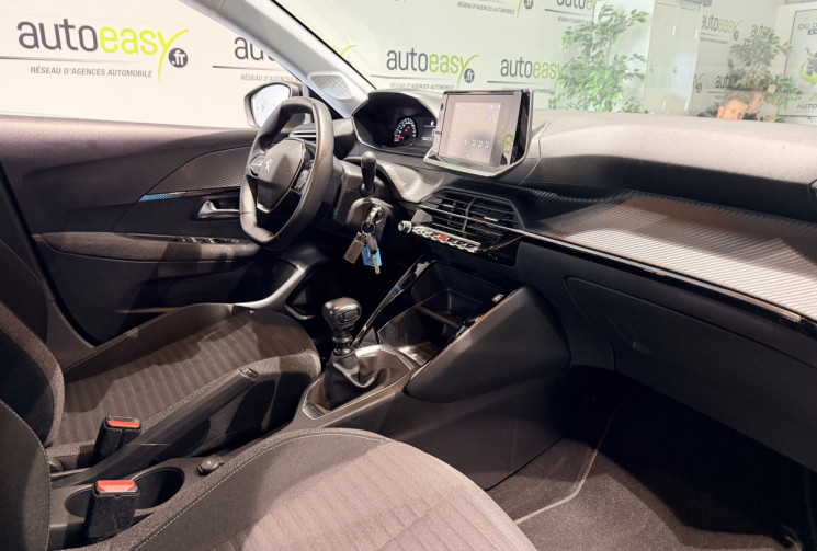 Peugeot 208 1.2 100ch S&S Style 1ERE MAIN