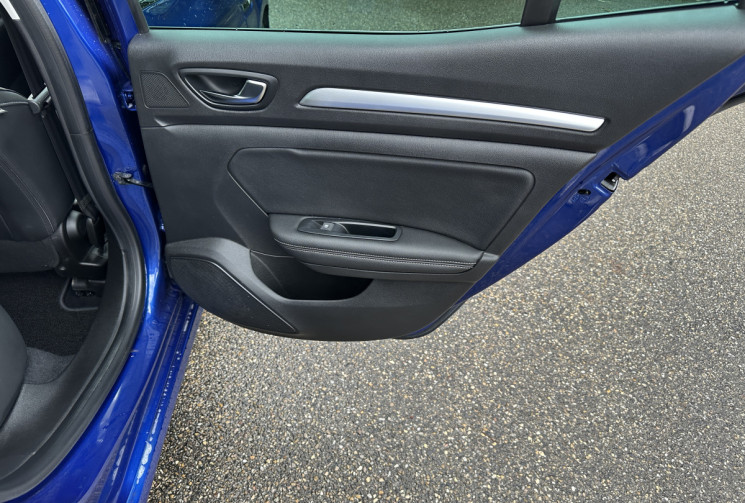 Renault Megane 1.5 Blue dCi 115 ch Techno EDC / Toit ouvrant