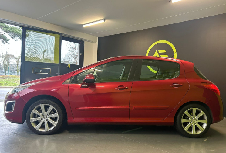 Peugeot 308  1.6 THP 156 FELINE * TOIT PANORAMIQUE / RADAR AVANT ARRIERE 