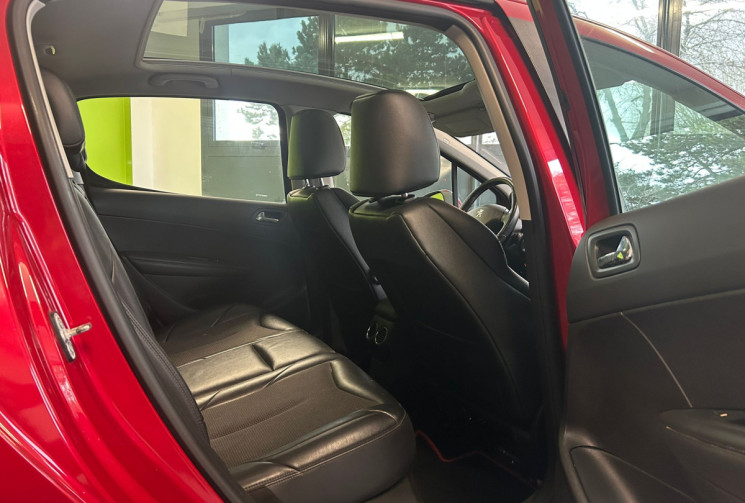 Peugeot 308  1.6 THP 156 FELINE * TOIT PANORAMIQUE / RADAR AVANT ARRIERE 