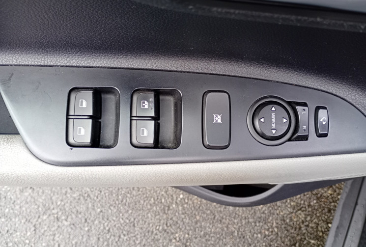 Kia STONIC 1.0 T-GDi 120 ch Design / Apple CarPlay Android Auto