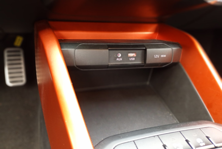 Kia STONIC 1.0 T-GDi 120 ch Design / Apple CarPlay Android Auto