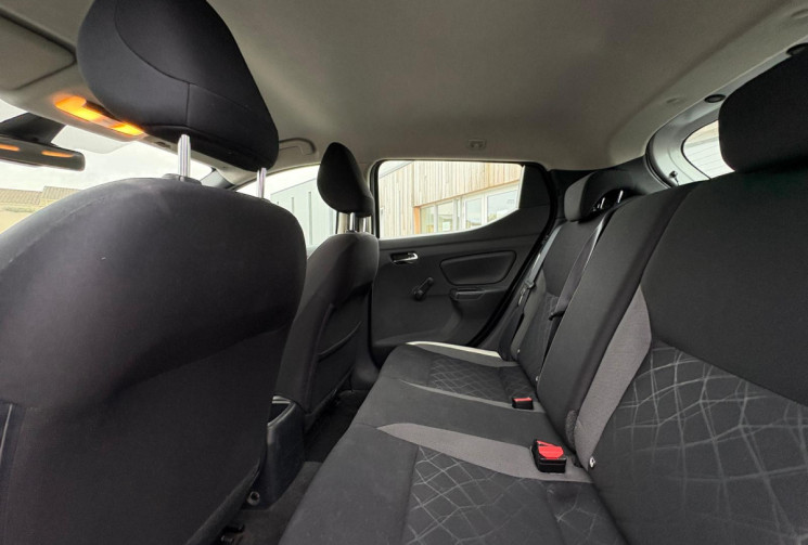 Nissan Micra  V 1.5 DCI 90 ACENTA / DISTRIBUTION FAITE / GARANTIE 12 MOIS 