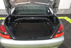 Mercedes SLK Classe 200K / suivi très complets