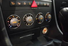 Mercedes SLK Classe 200K / suivi très complets