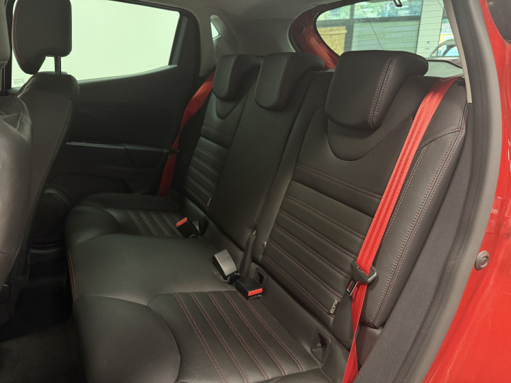 Renault Clio Phase 2 RS Trophy 1.6 T 16V EDC6 220 cv