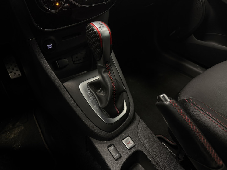 Renault Clio Phase 2 RS Trophy 1.6 T 16V EDC6 220 cv