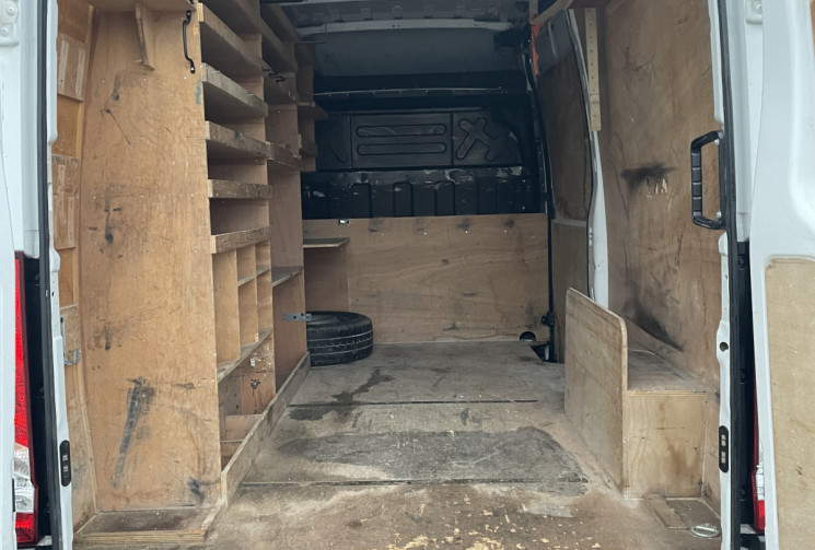 Iveco Daily 2.3  35.140 136 CV 