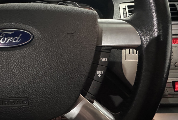 Ford Kuga 2.0 TDCi 140ch FAP Trend suréquipé