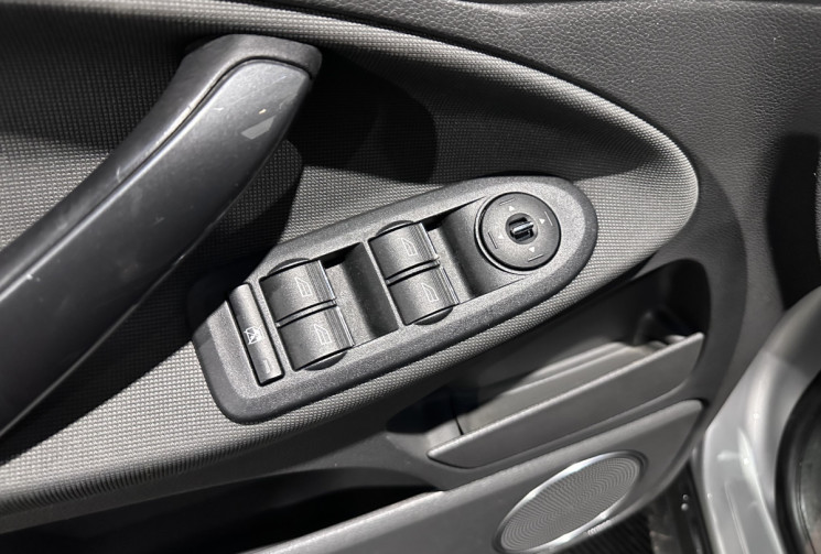 Ford Kuga 2.0 TDCi 140ch FAP Trend suréquipé